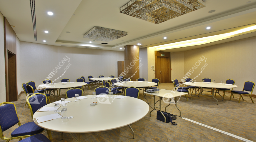 Otel | Türkiye, İstanbul, Ataşehir, Küçükbakkalköy | SILENCE İSTANBUL HOTEL CONVENTION CENTER