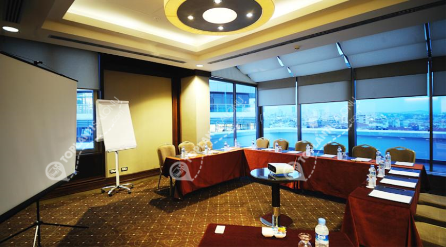 Otel | Türkiye, İstanbul, Beyoğlu, Taksim | TITANIC CITY TAKSIM