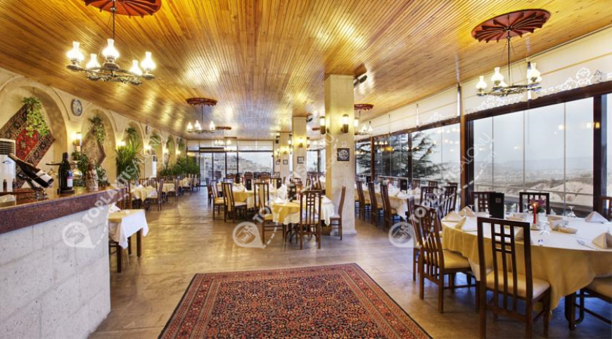 Otel | Türkiye, Nevşehir, Nevşehir, Göre | UÇHISAR KAYA HOTEL